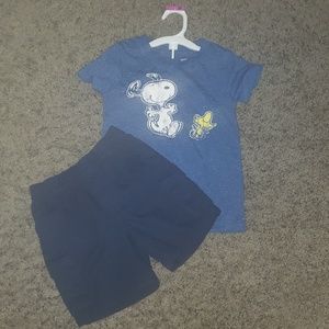 🐤PEANUTS Snoopy Short Sleeve ®️ T-Shirt & Cargo Shorts 3T